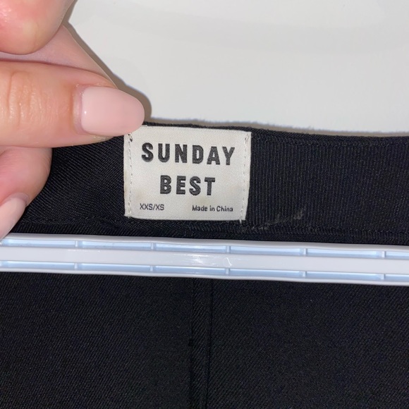 Aritzia Cardigan - Picture 3 of 5